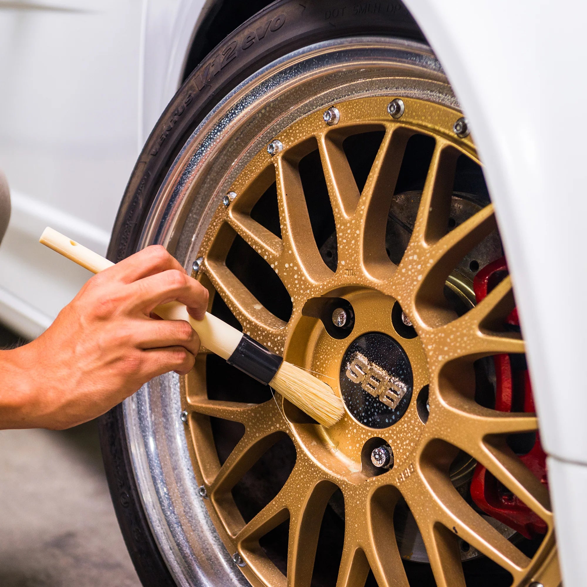 Chemical Guys Clean Wheels Complete Care Deluxe Kit w/Bucket - Image 6