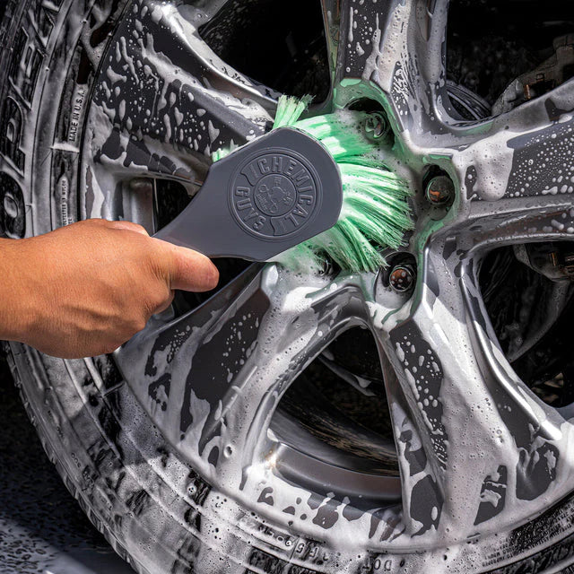 Chemical Guys Clean The Sticky Stiffy Tire Cleaner & Ceramic Shine Kit - Image 6