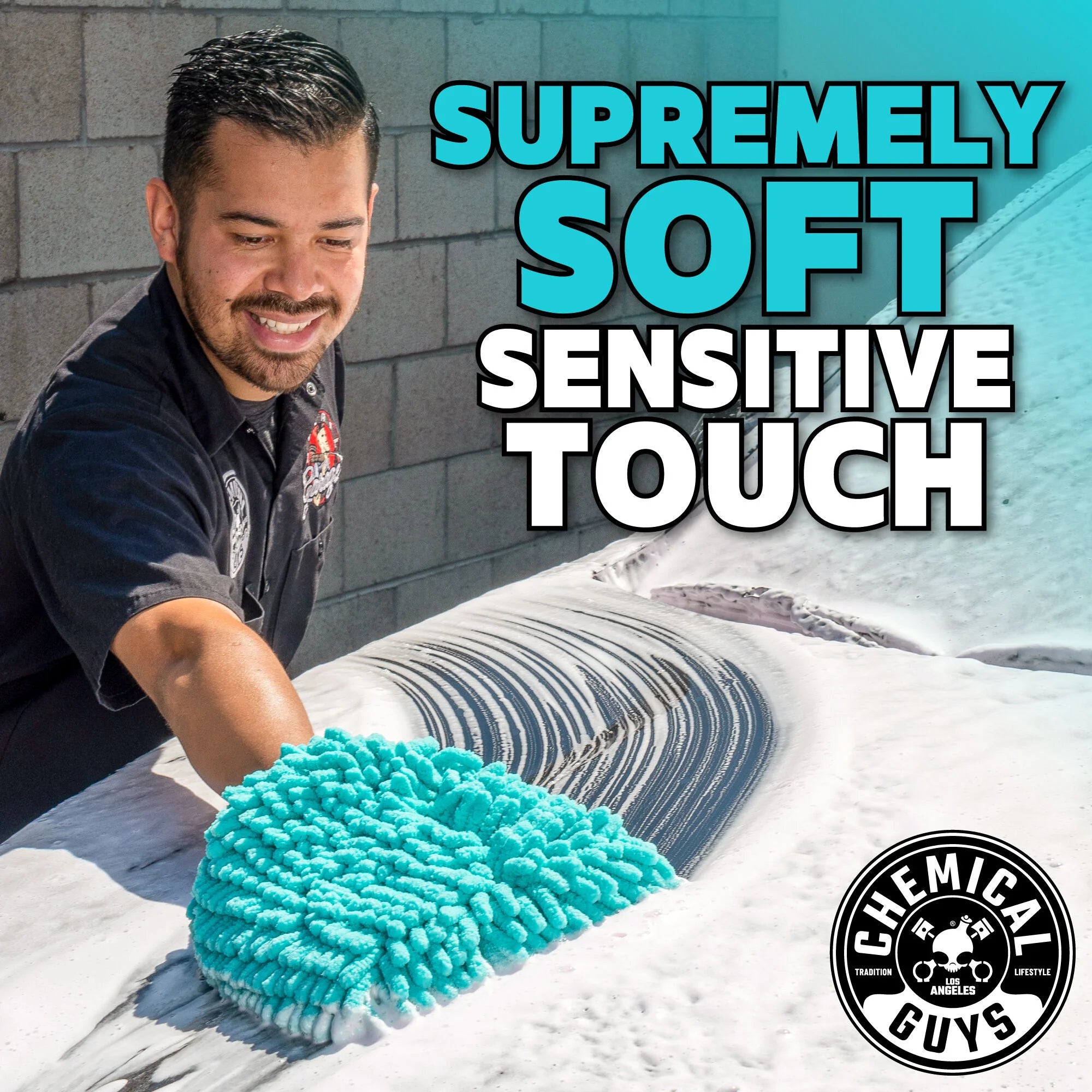 Chemical Guys Clean Big Noodle Supersized Wash Mitt - Image 11
