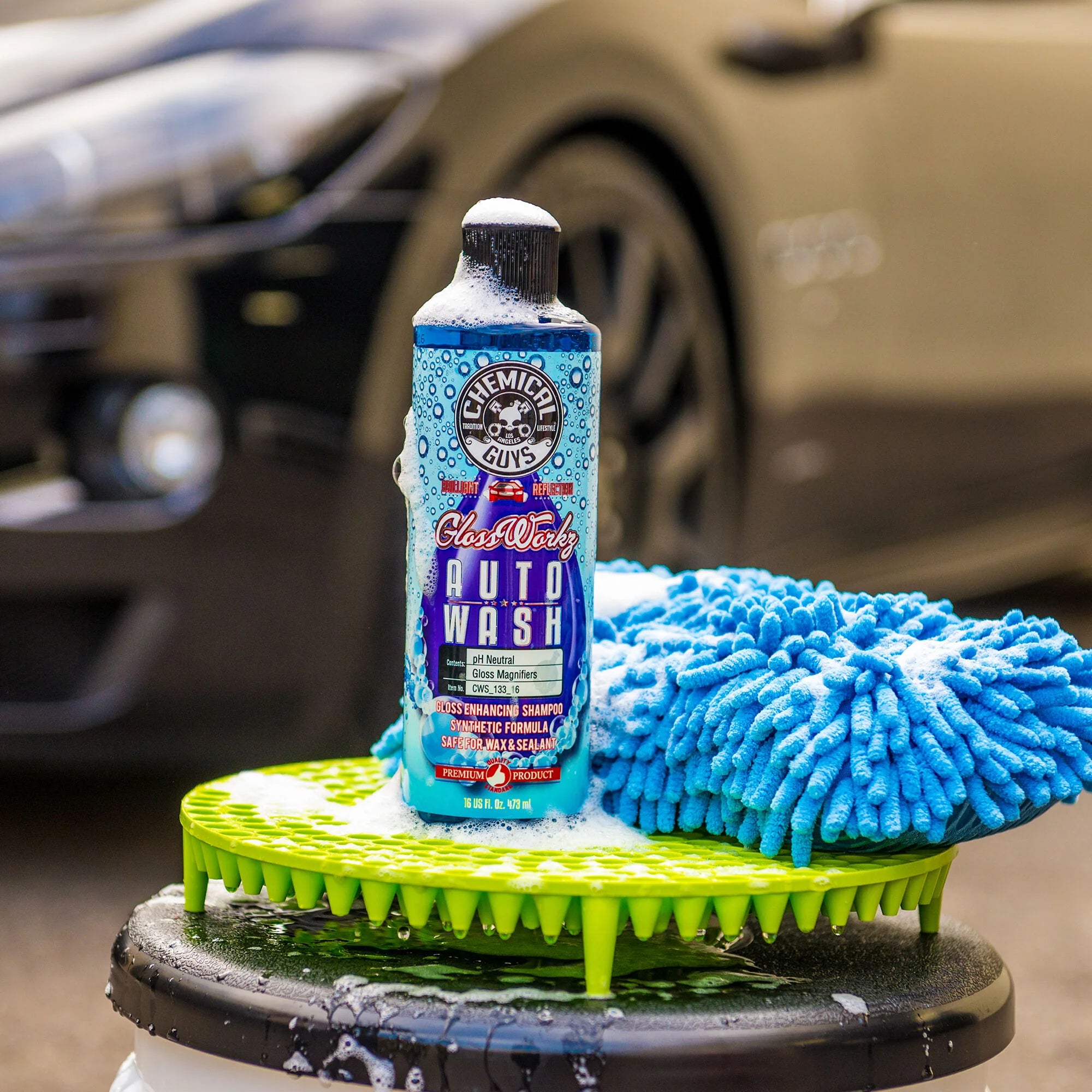 Chemical Guys Clean Glossworkz Intense Gloss Booster And Paintwork Cleanser - Image 10