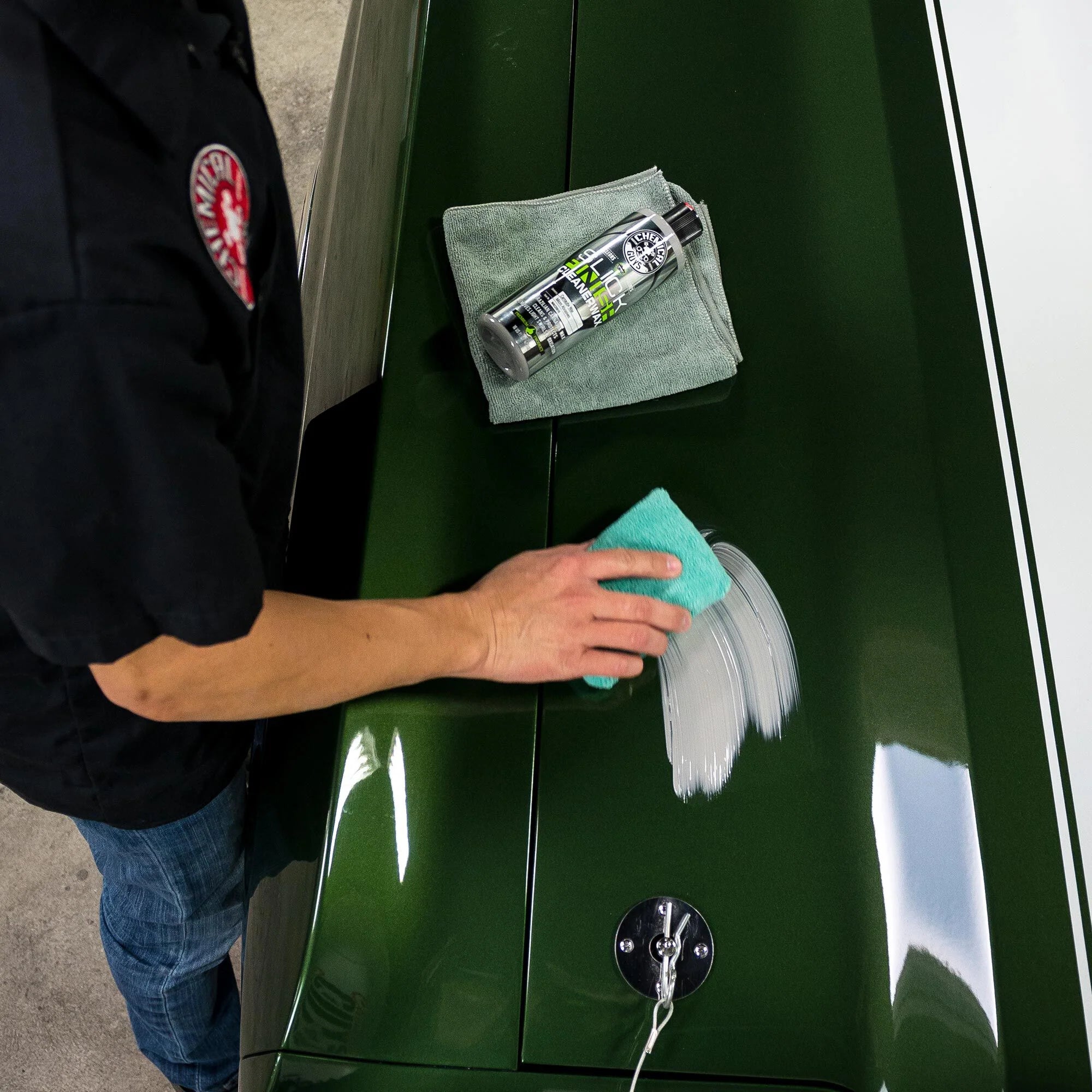 Chemical Guys Clean Slick Finish Cleaner Wax - Image 10
