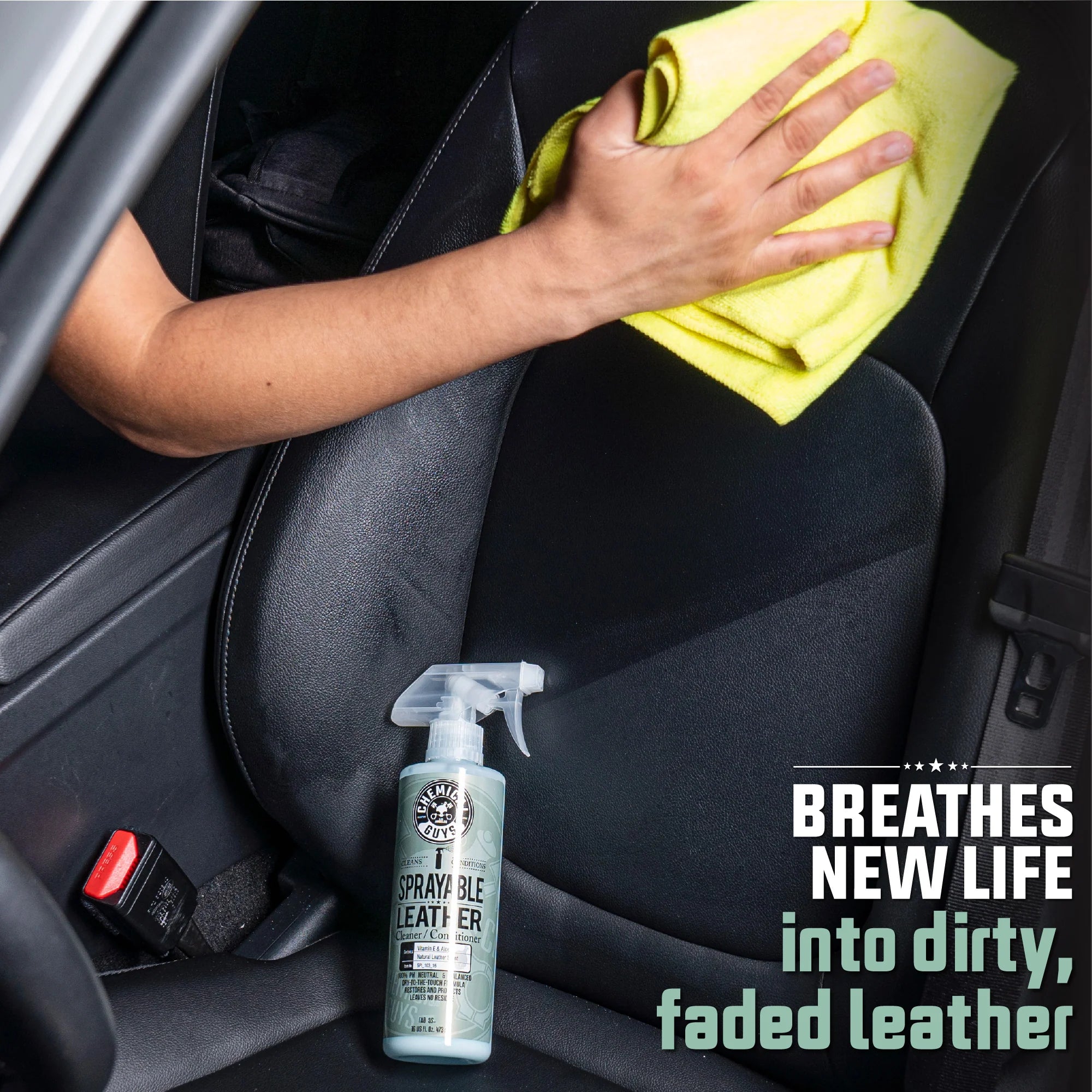 Chemical Guys Clean Sprayable Leather Cleaner & Conditioner In One - Image 6