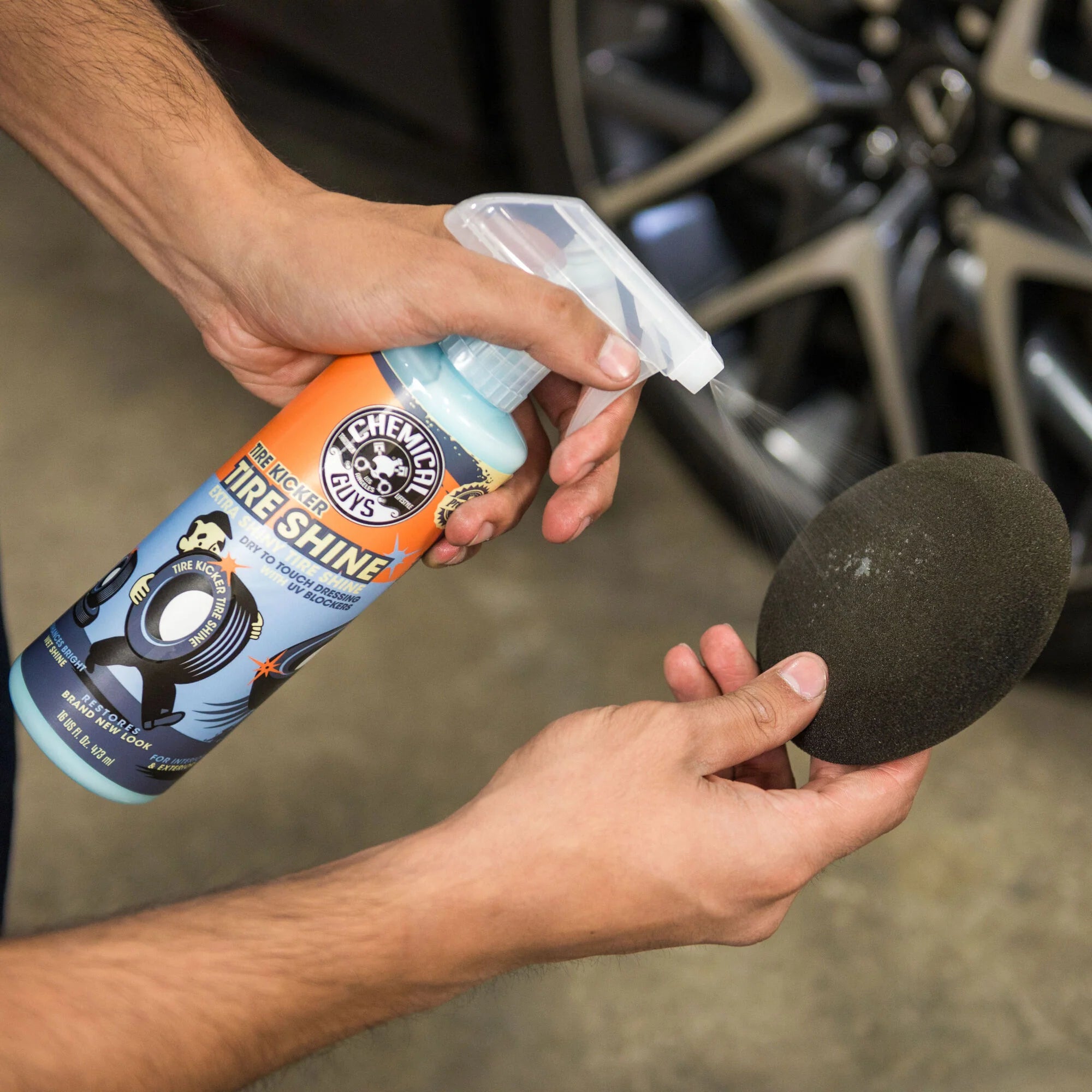 Chemical Guys Clean Tire Kicker Extra Shiny Tire Shine - Image 12